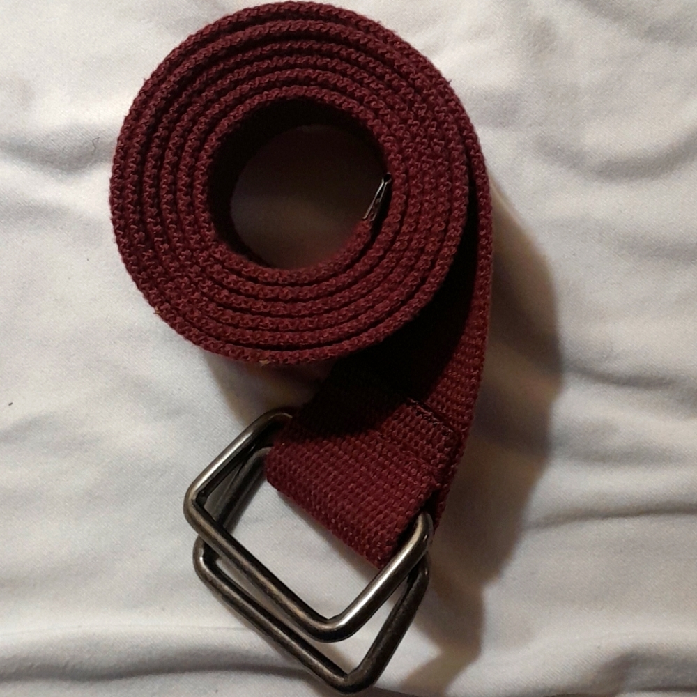 Men's Cloth Belt. OS. Maroon. Brand New.